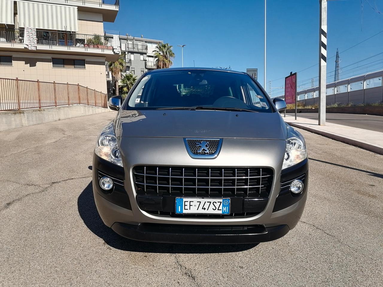 Peugeot 3008 1.6 e-HDi 112CV CAMBIO AUTOMATICO 2011