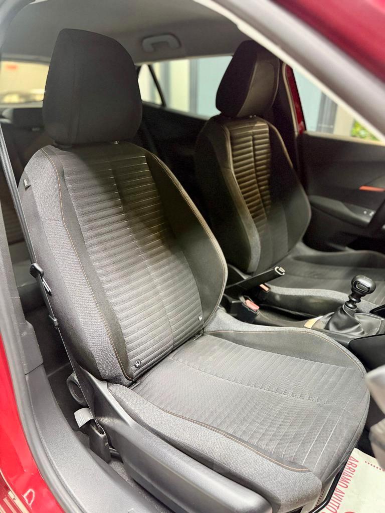 Peugeot 2008 2008 1.2 puretech Allure s&s 130cv