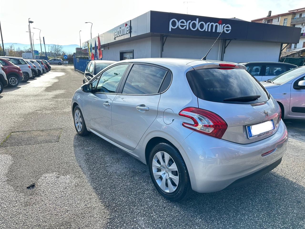 Peugeot 208 1.4 HDi 68 CV 5 porte Active