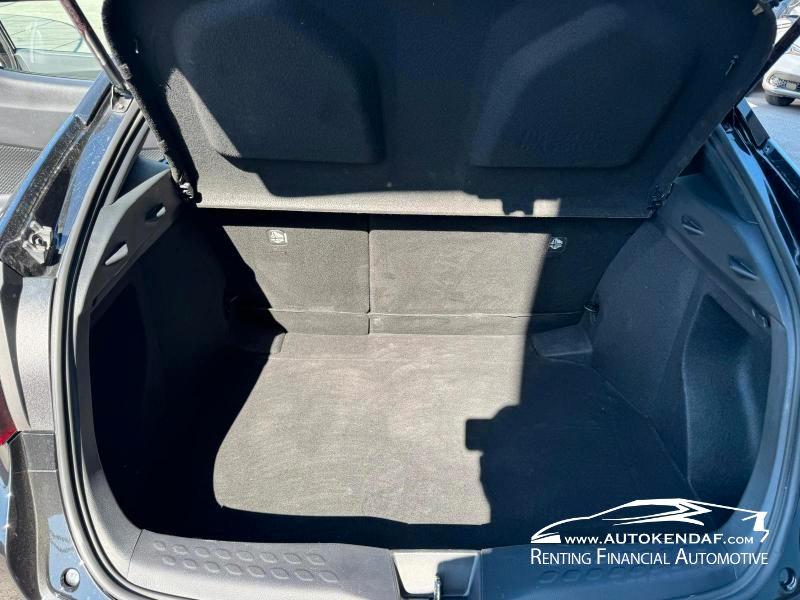 Toyota C-HR 1.8h Business e-cvt