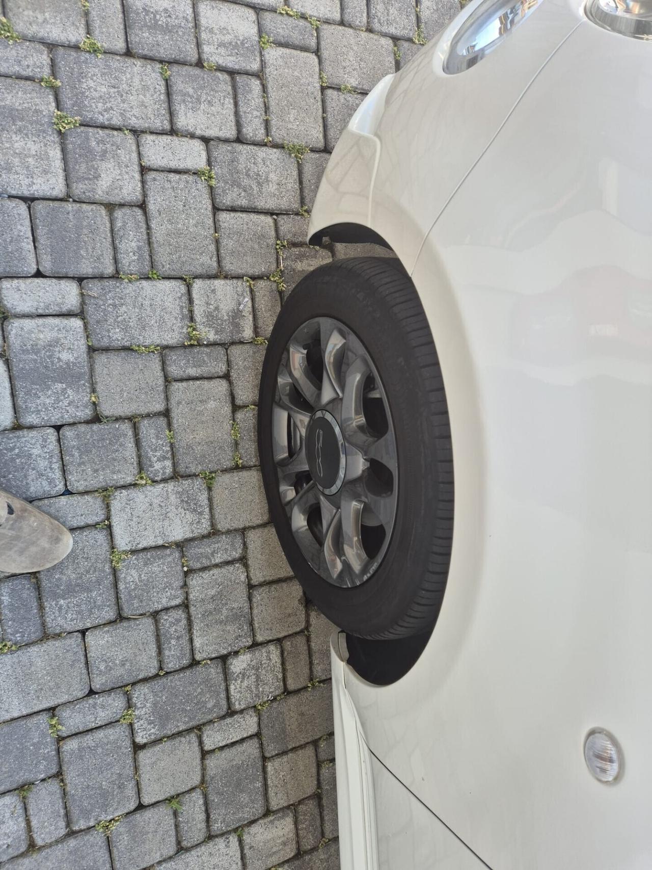 Fiat 500 1.0 Hybrid Connect OK NEOPATENTATO