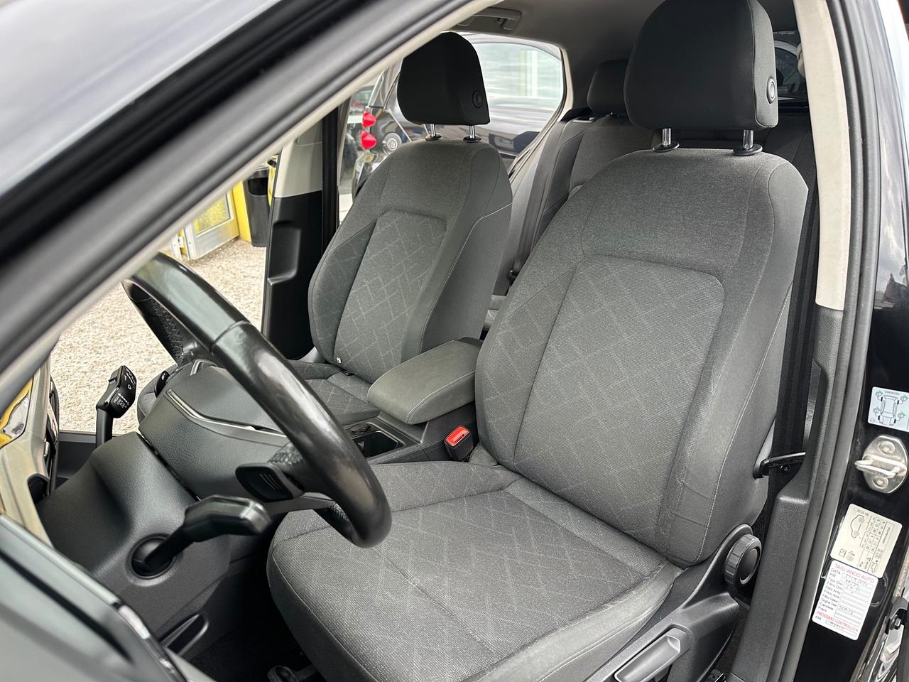 Volkswagen Golf 1.0 eTSI EVO DSG Life