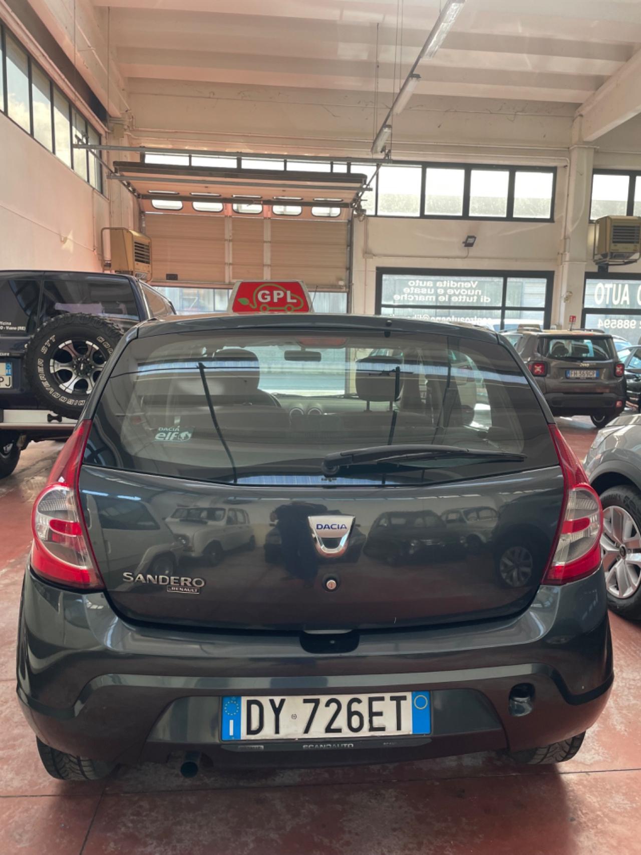 Dacia Sandero 1.4 8V GPL Ambiance