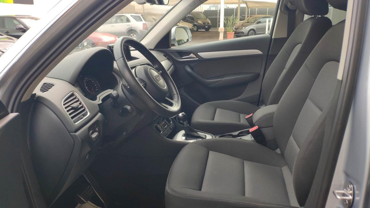 Audi Q3 2.0 TDI 150 CV Business 4WD