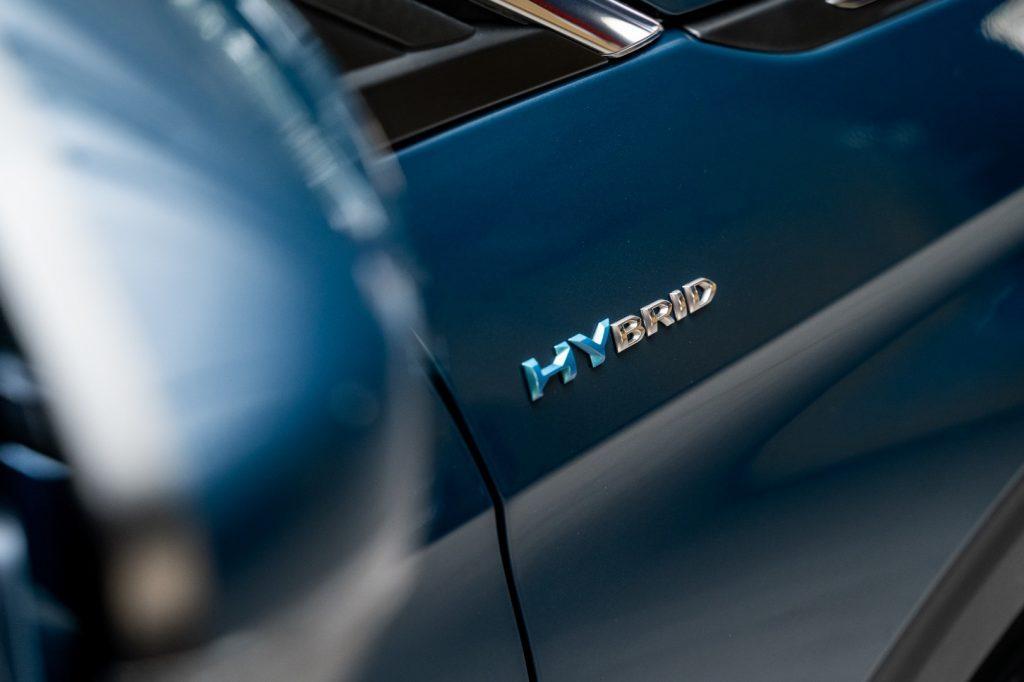 PEUGEOT 3008 1.6 Hybrid phev 225cv e-EAT8 Allure