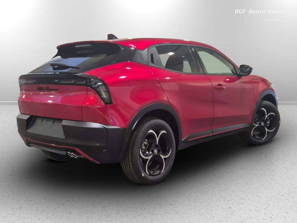 Alfa Romeo Junior 1.2 ibrida Speciale 145cv edct6