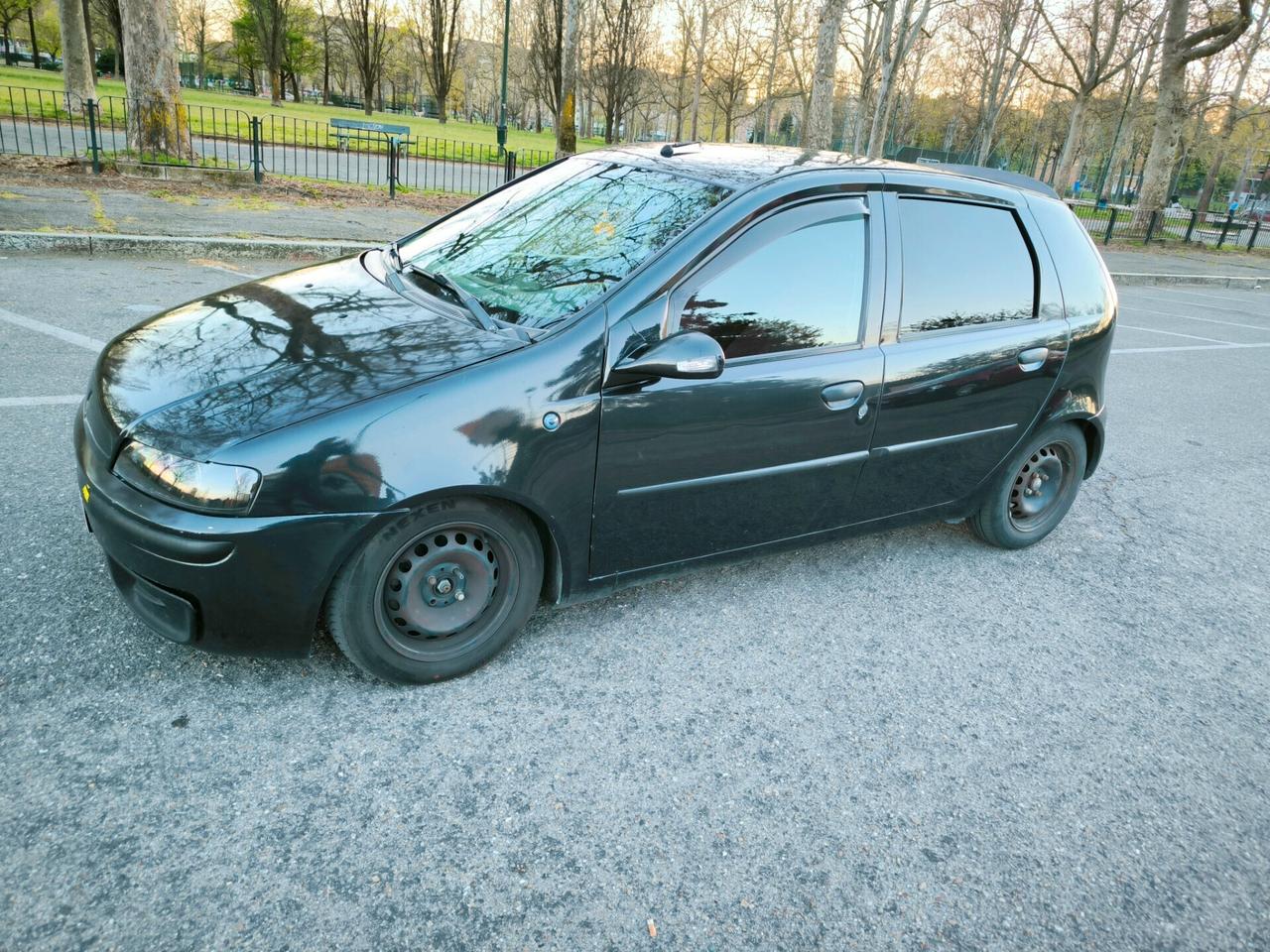Fiat Punto 1.2 ALLESTIMENTO SPORTIVO