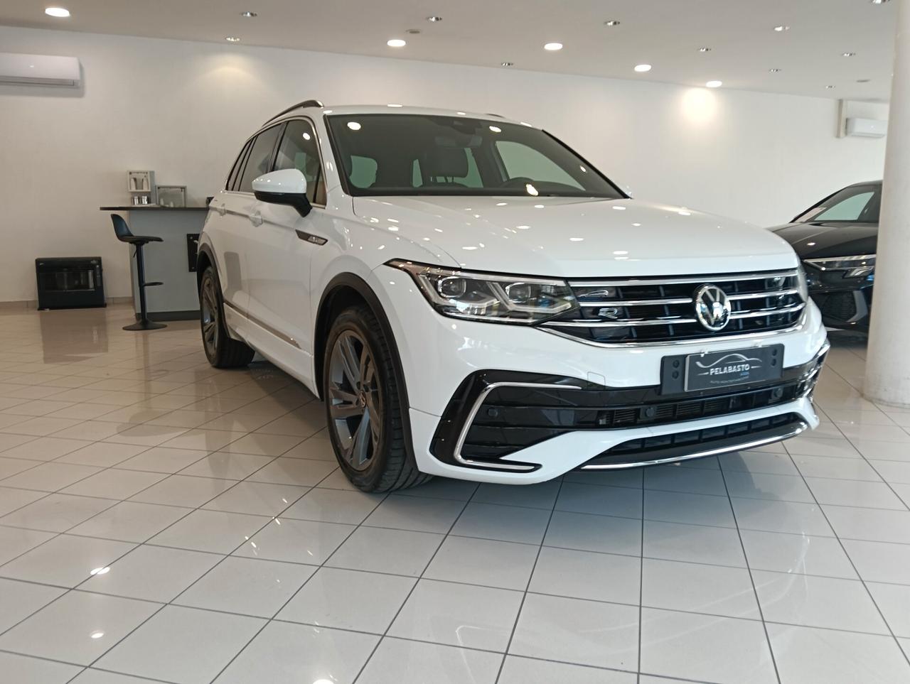 Volkswagen Tiguan 1.5 TSI 150 CV DSG ACT R-Line