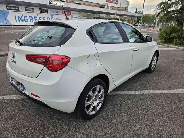 ALFA ROMEO Giulietta 1.6 JTDm-2 105 CV Distinctive