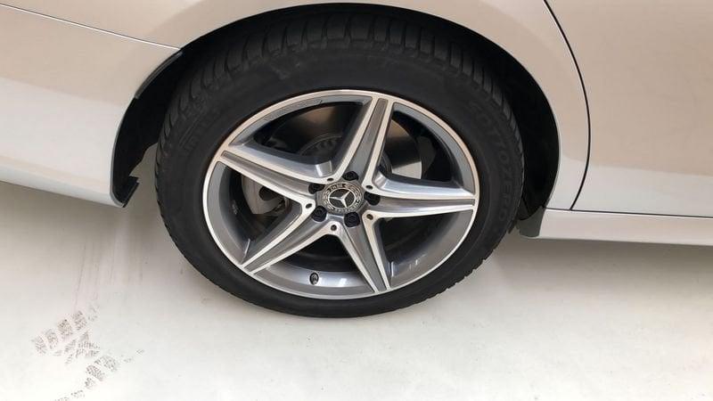 Mercedes-Benz Classe E E 300 de Auto EQ-Power Premium