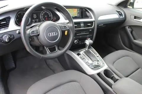 Audi A4 Avant 2.0 TDI 150 CV Aut. S-LINE
