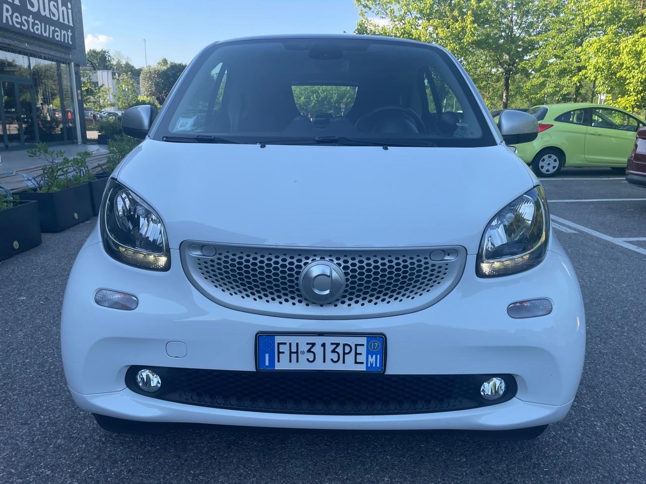 Smart ForTwo 90 0.9 Turbo *Automatik*Neopatentati*Solo 30000*