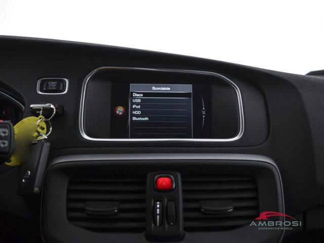 VOLVO V40 D2 Kinetic