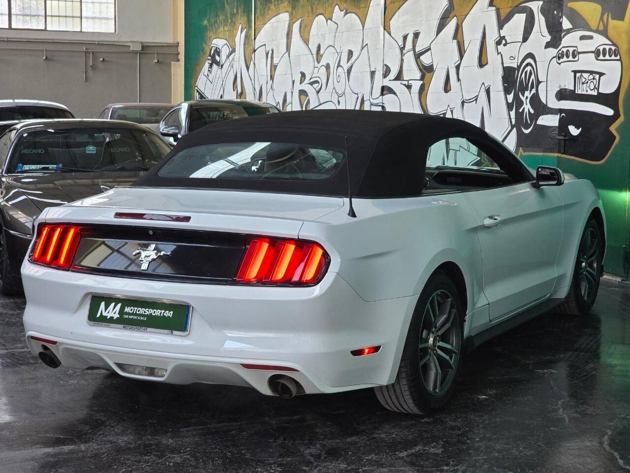 Ford Mustang 3.7 V6 Cabrio