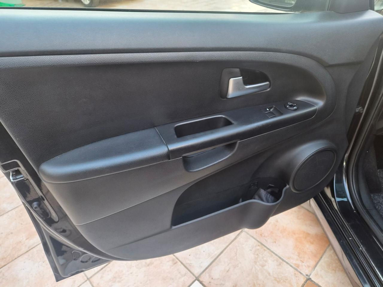 Kia Venga 1.4 EcoGPL Active