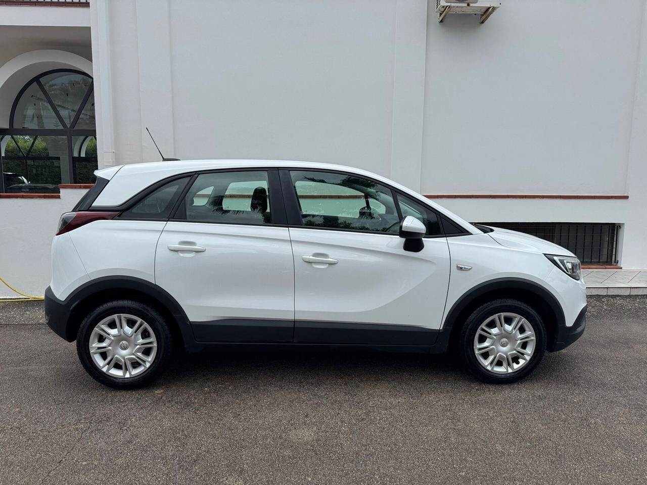Opel Crossland 1.5D Autocarro A POSTI