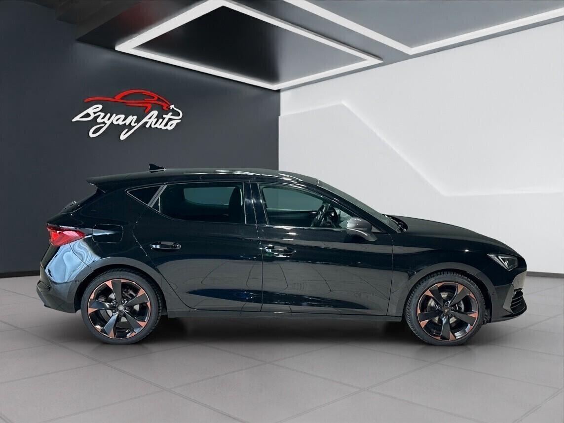 Cupra Leon 1.5 Hybrid 150 CV DSG