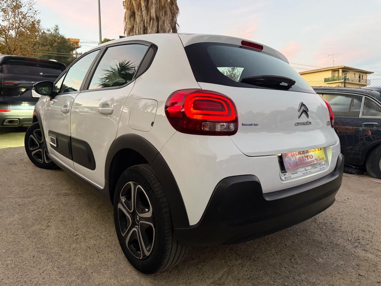 Citroen C3 1.2 benz. 83cv S&S Shine+AIRBUMP/LED2022