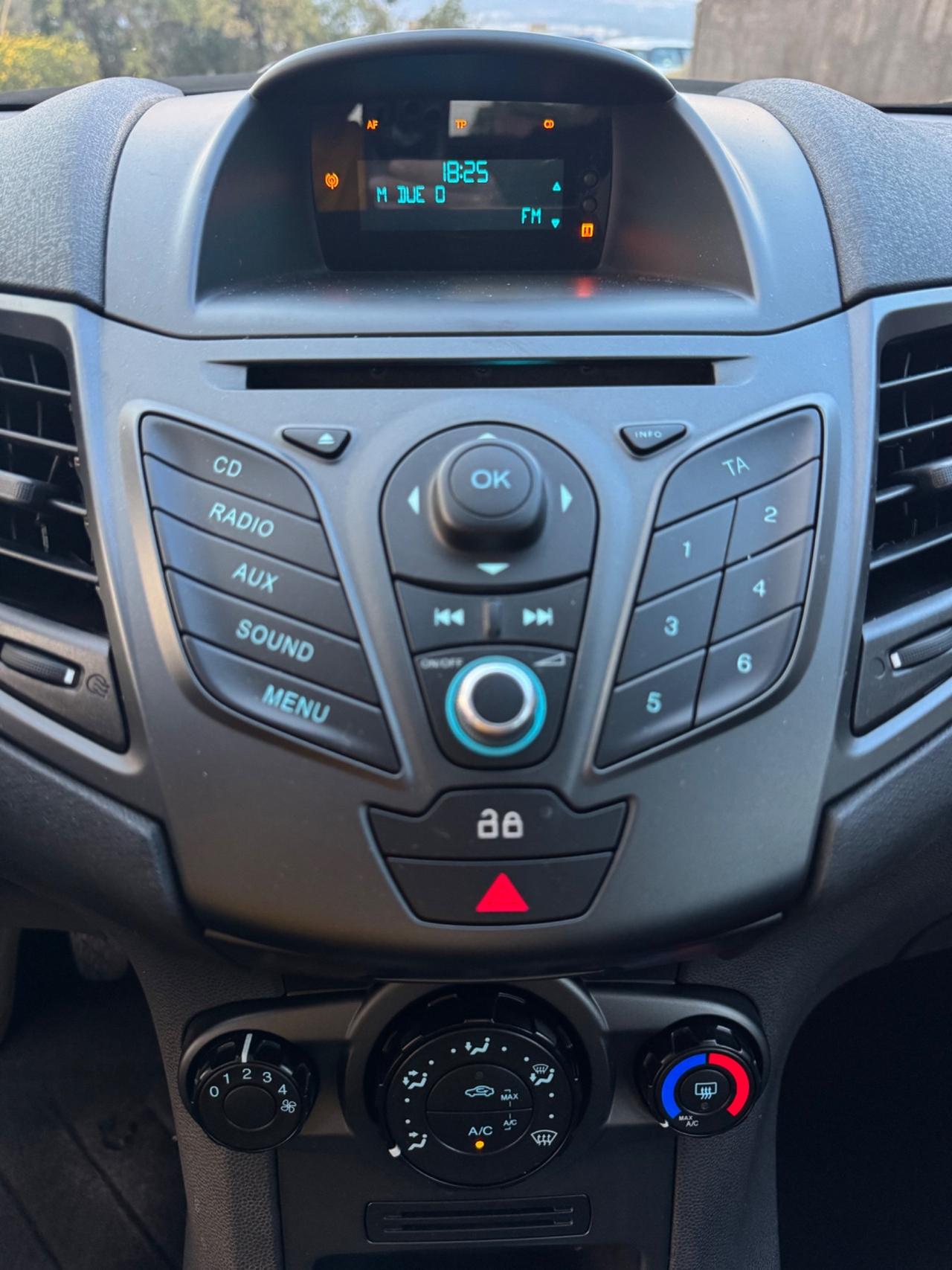 Ford Fiesta 1.4 GPL ORIGINALE/UNICO PROPRIETARIO