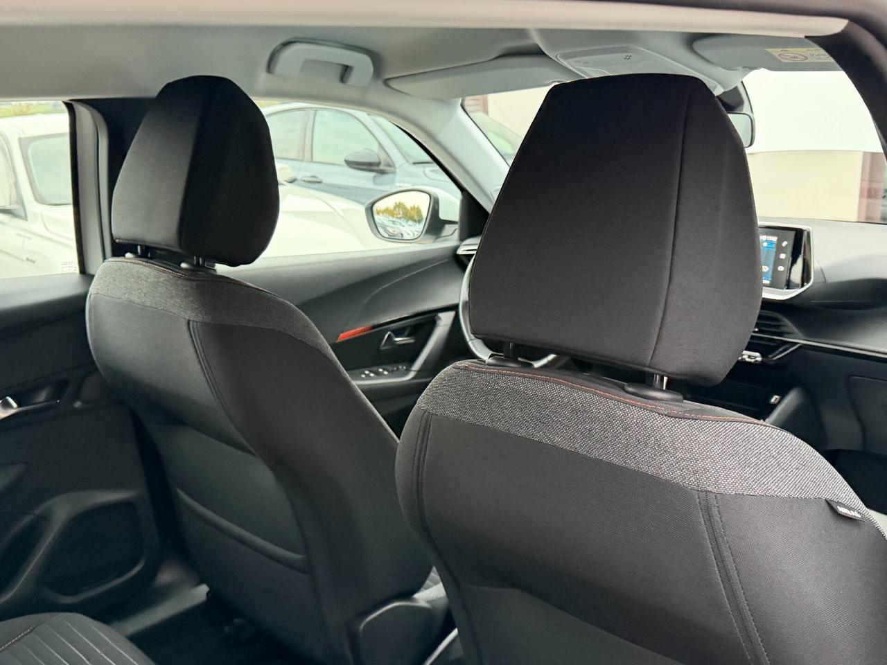 Peugeot 2008 1.5 BLUEHDI 110 cv. ACTIVE