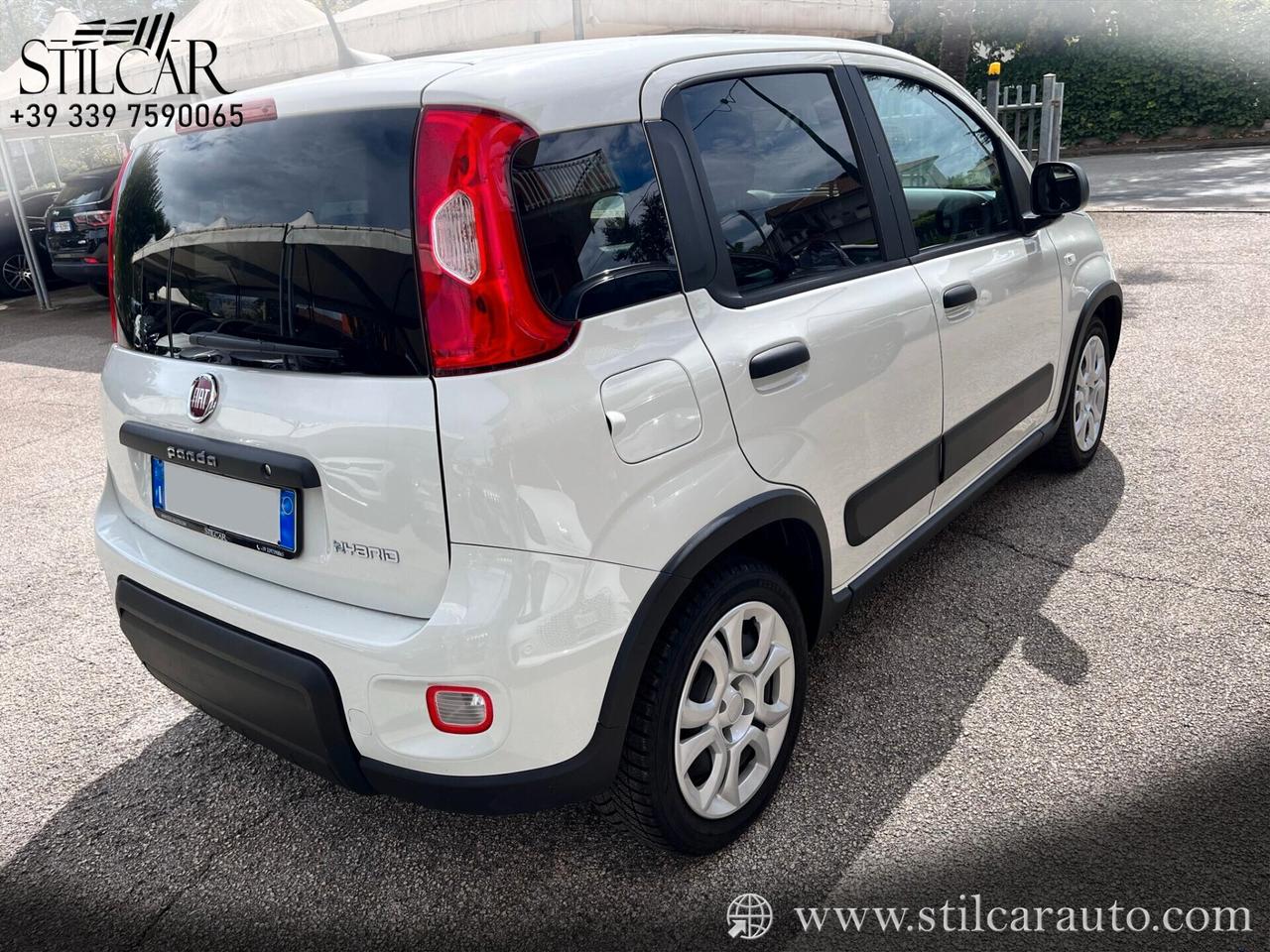 Fiat Panda 1.0 Hybrid Van 4 posti Autocarro City Cross