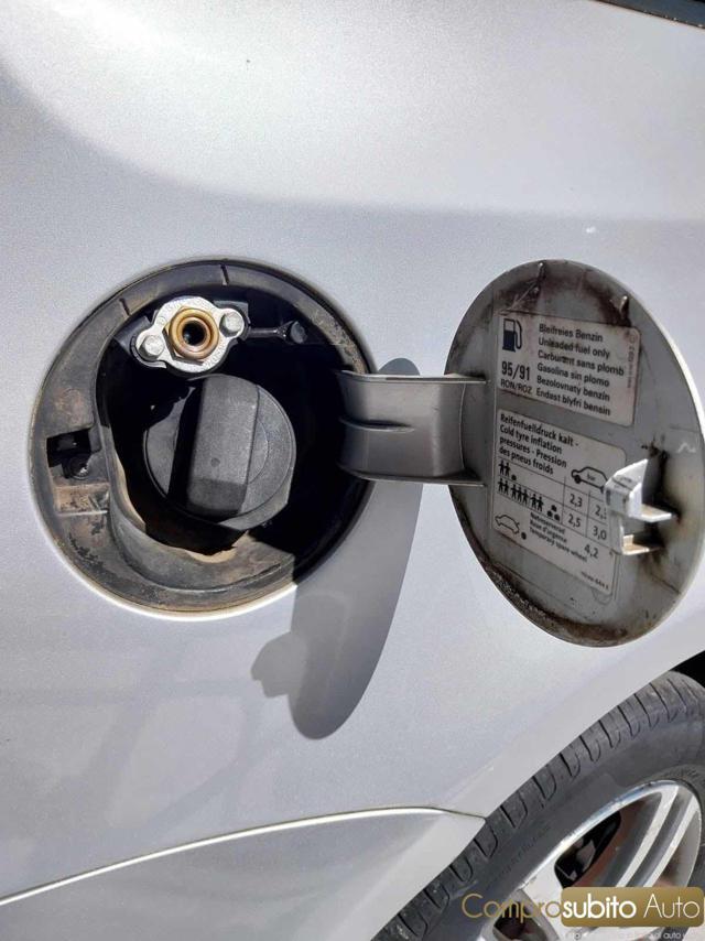 VOLKSWAGEN Touran 1.6 Trendline Bifuel G