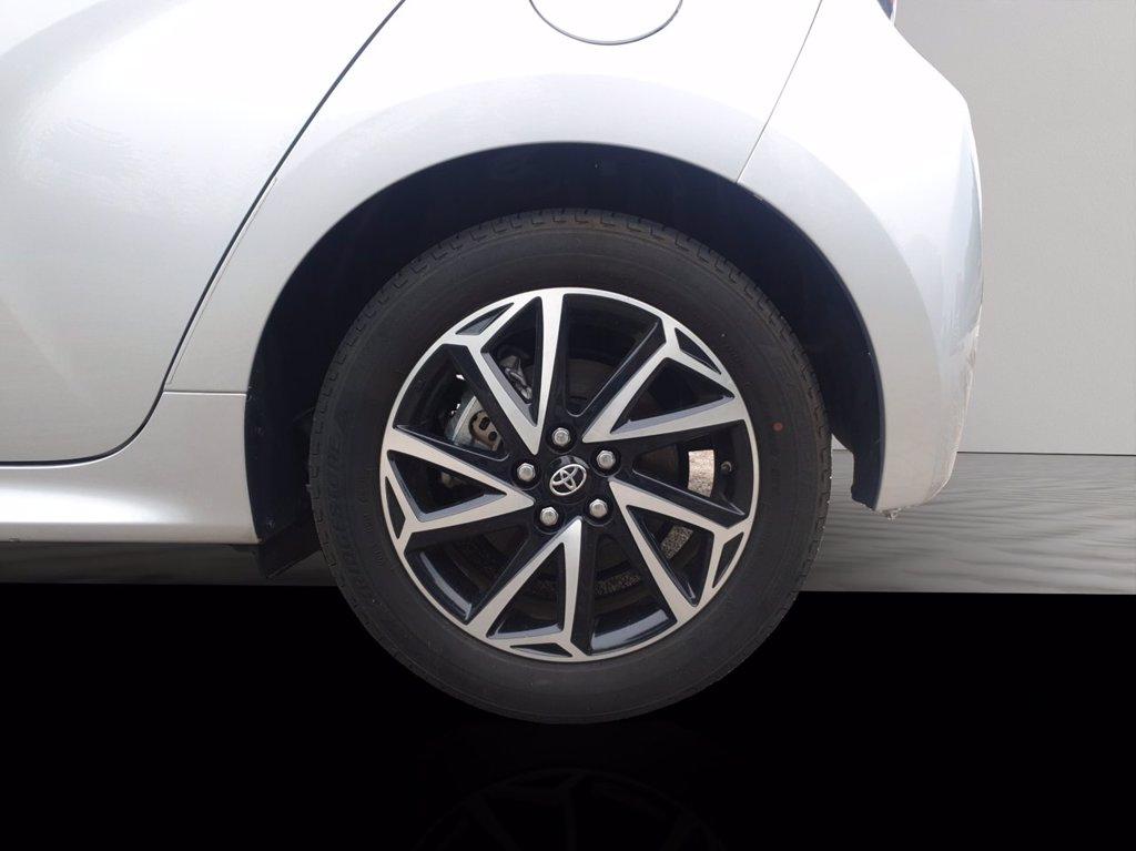 TOYOTA Yaris 1.5h trend del 2021
