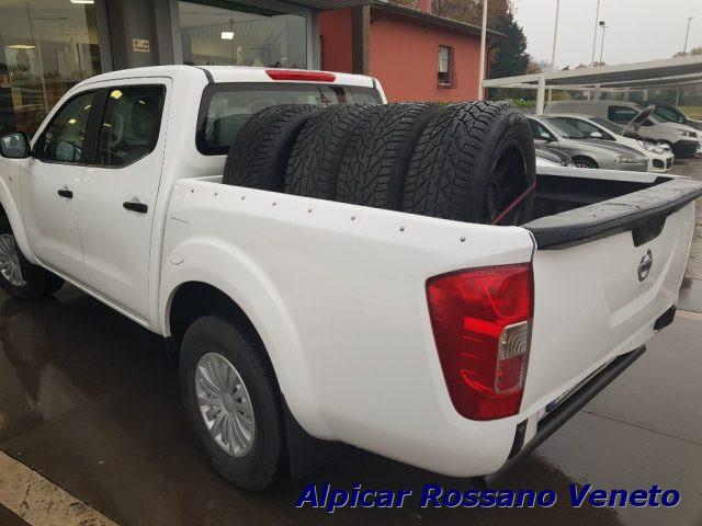 NISSAN Navara 2.3 dCi 4WD King Cab N-Connecta