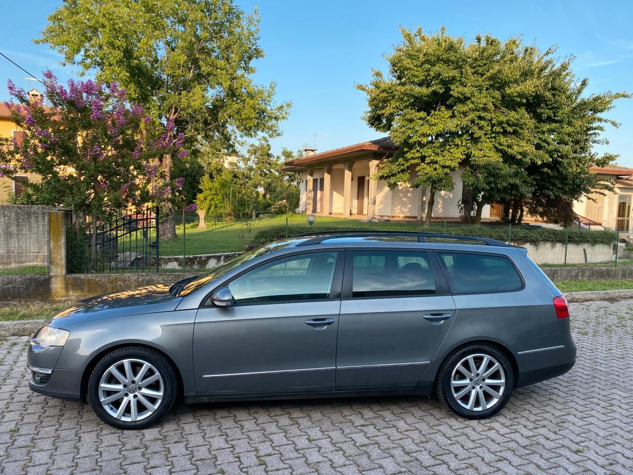 Volkswagen Passat 2.0TDI Highline OK NEOPATENTATI