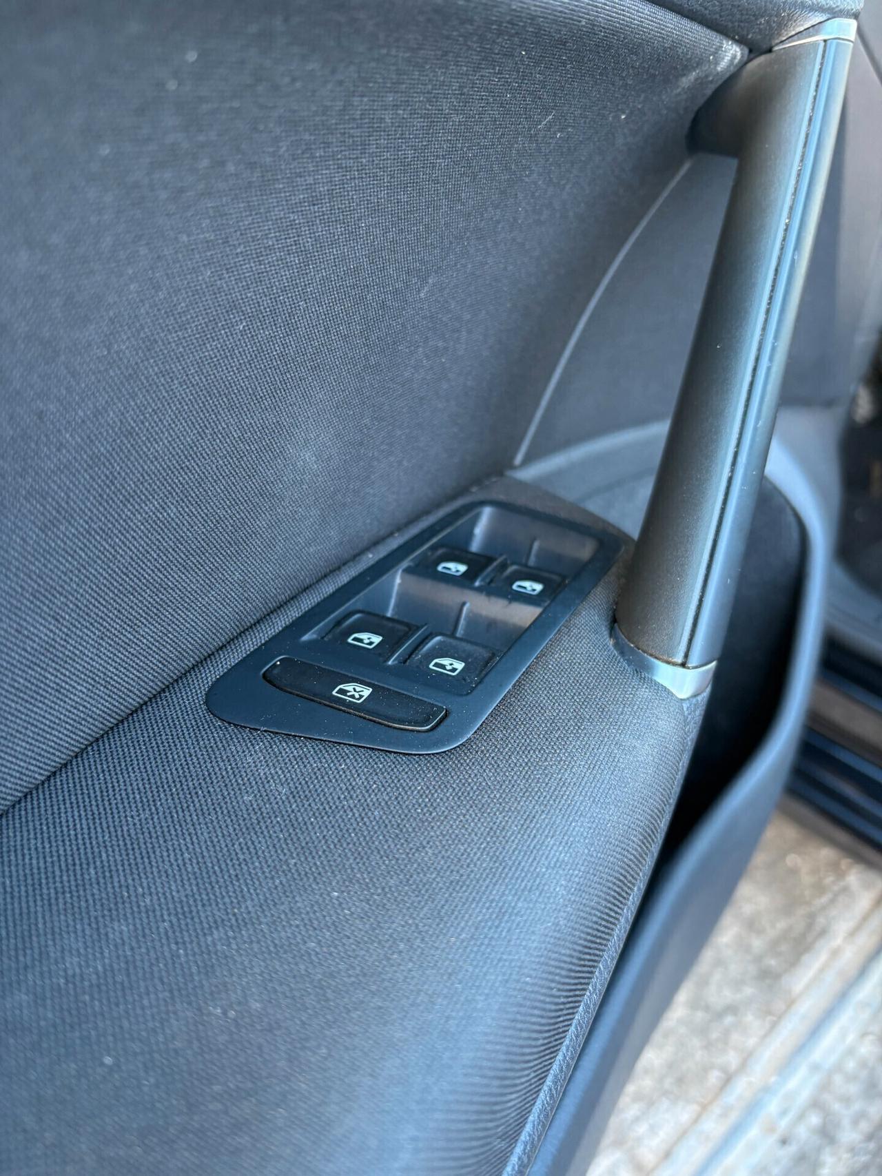 Volkswagen Golf Highline 1.6 TDI 110CV (UNICO PROPRIETARIO)