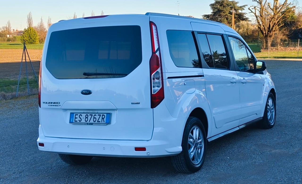 Ford Tourneo Connect Connect7 1.5 TDCi 120 CV Titanium