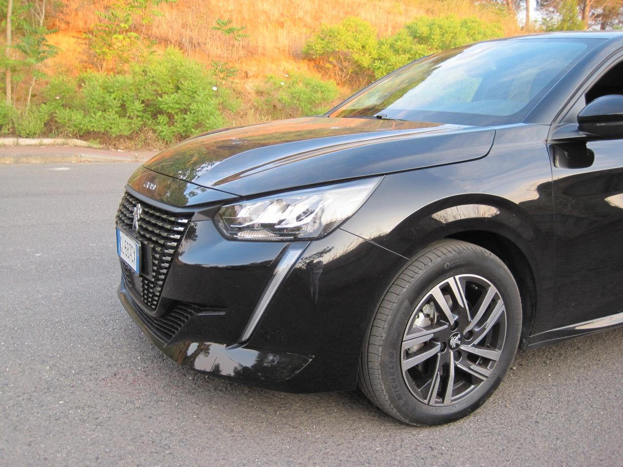 Peugeot 208 BlueHDi 100 Stop&Start 5 porte Allure
