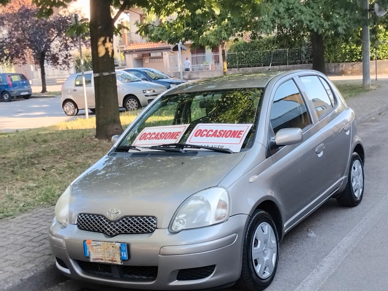 Toyota Yaris 1.0i 16V cat 5 porte KM 130 IDEALE PER NEO PATENTATI A 2.499 EURO
