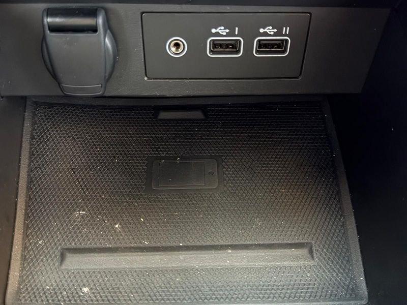 Renault Clio Clio 1.0 tce Techno 90cv "NERO ETOILE" +GPL