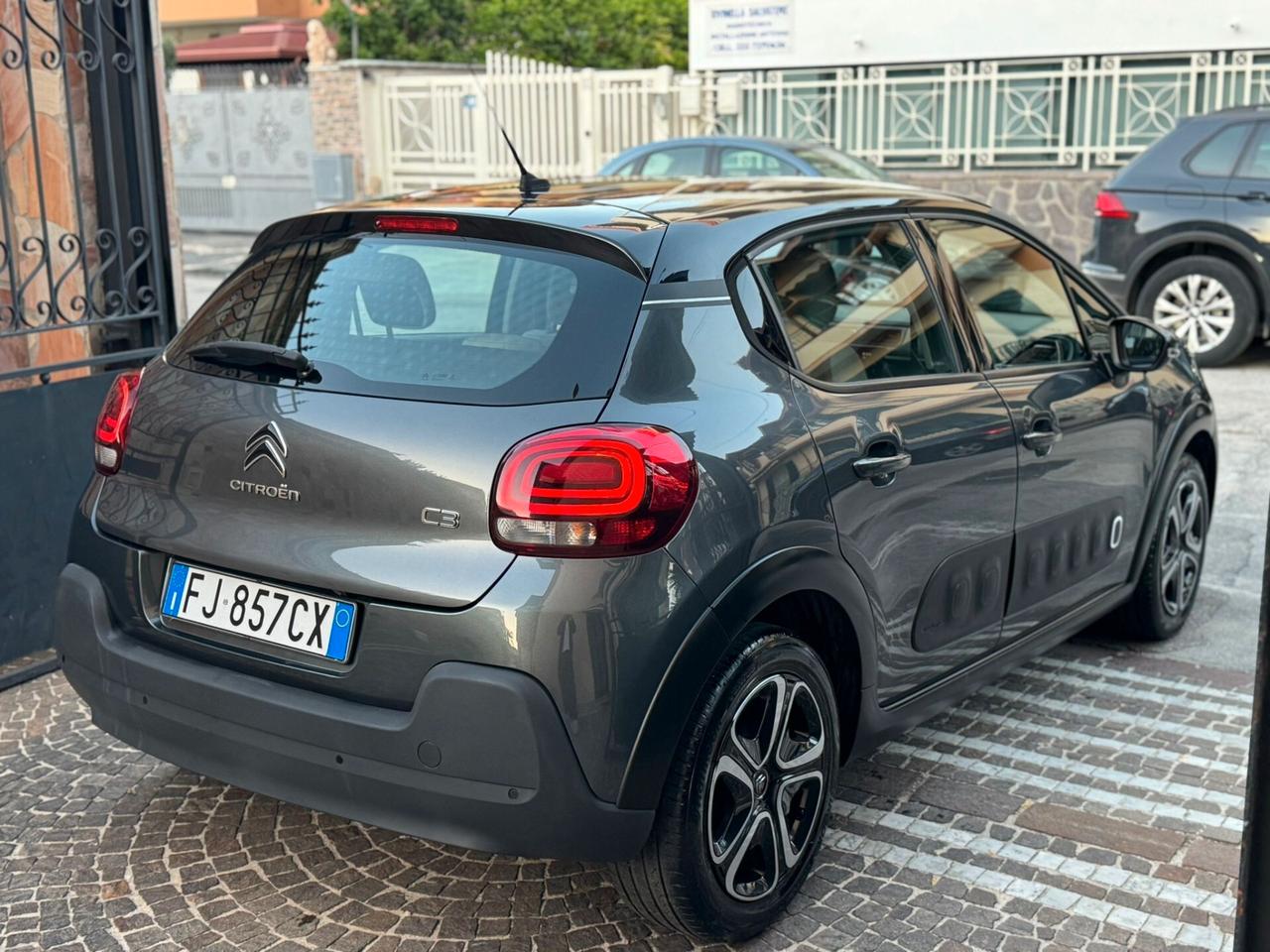 Citroen C3 PureTech 82 GPL Shine