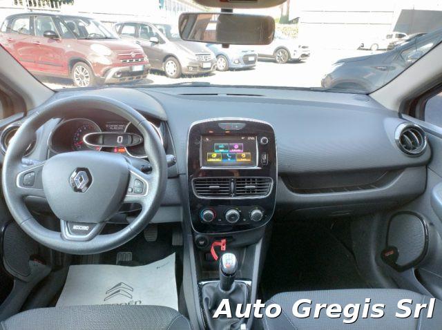 RENAULT Clio TCe 12V 75 CV 5 porte Moschino - Garanzia fino 36