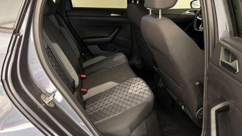 Volkswagen Polo 1.0 TSI R-Line TECH PACK|PARK ASSIT|F.MATRIX