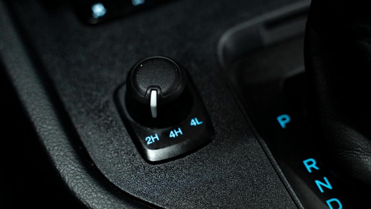 Ford Ranger 2.0 TDCI DOUBLE CAB WILDTRAK 213 CV AUTO XENO PELL