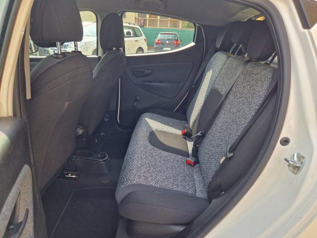 LANCIA Ypsilon 1.2 5 porte Elefantino euro6