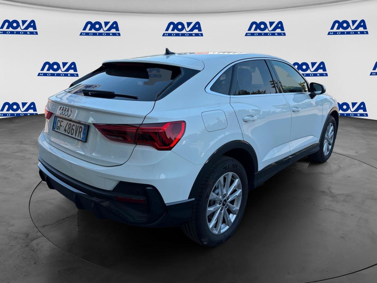 Audi Q3 SPB 45 TFSI e S tronic Business Plus