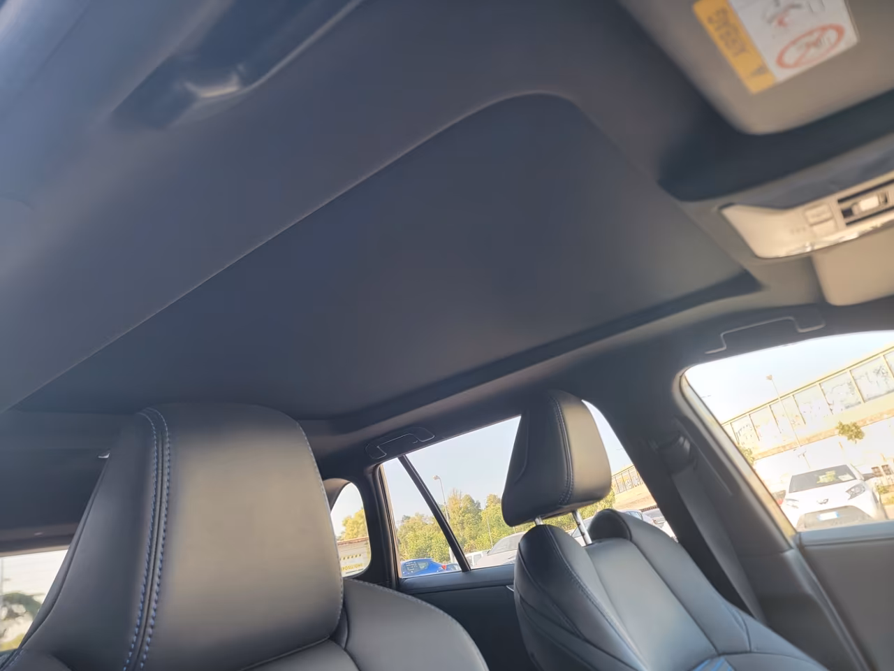 Toyota RAV 4 2.5 HV (218CV) LOUNGE SOLO 42 MILA KM !