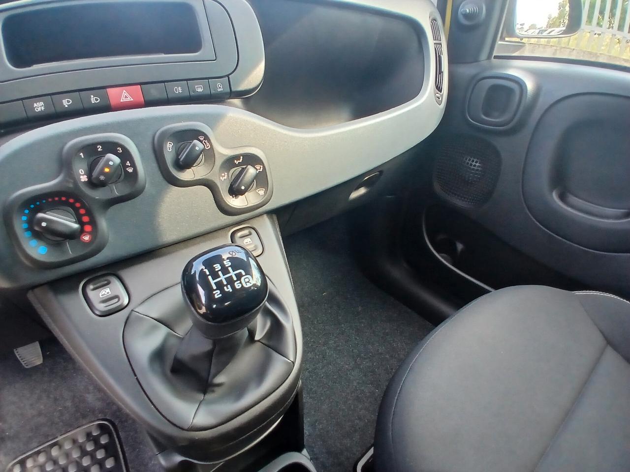 Fiat Pandina 1.0 FireFly Hybrid POP