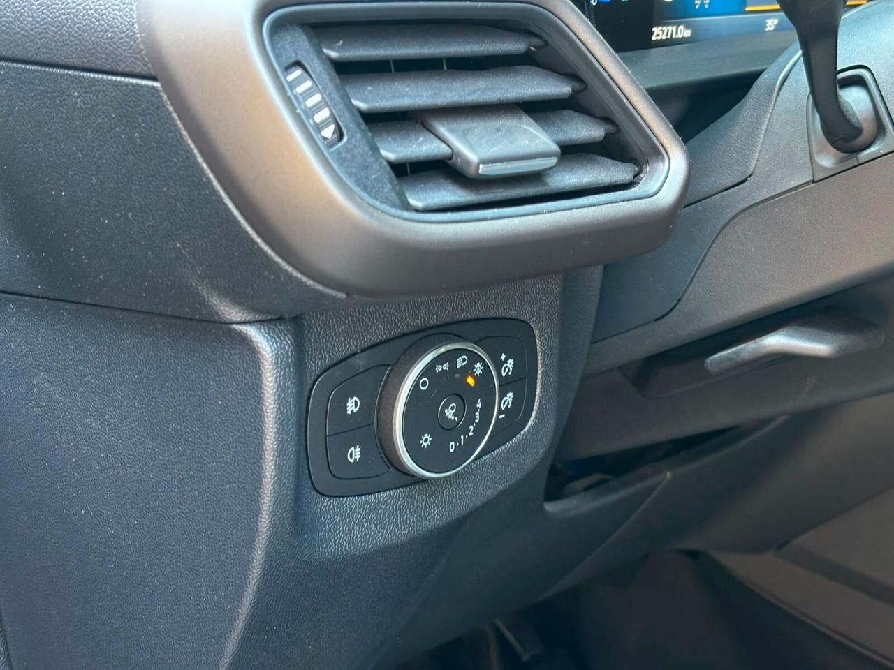 Ford Transit Courier 1.0 EcoBoost 125CV Van Active