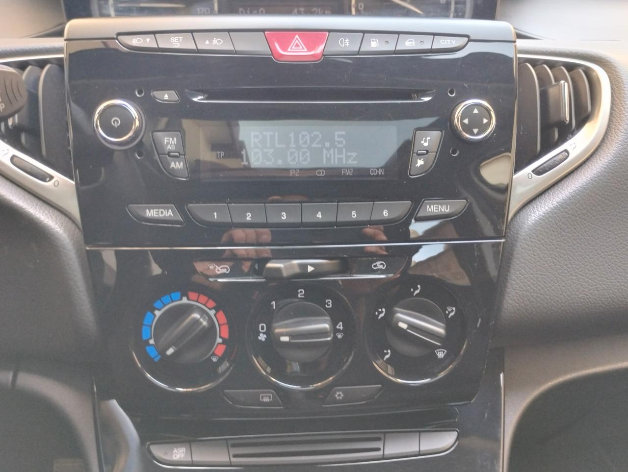 Lancia Ypsilon 1.2 69 CV GPL Ecochic Platinum