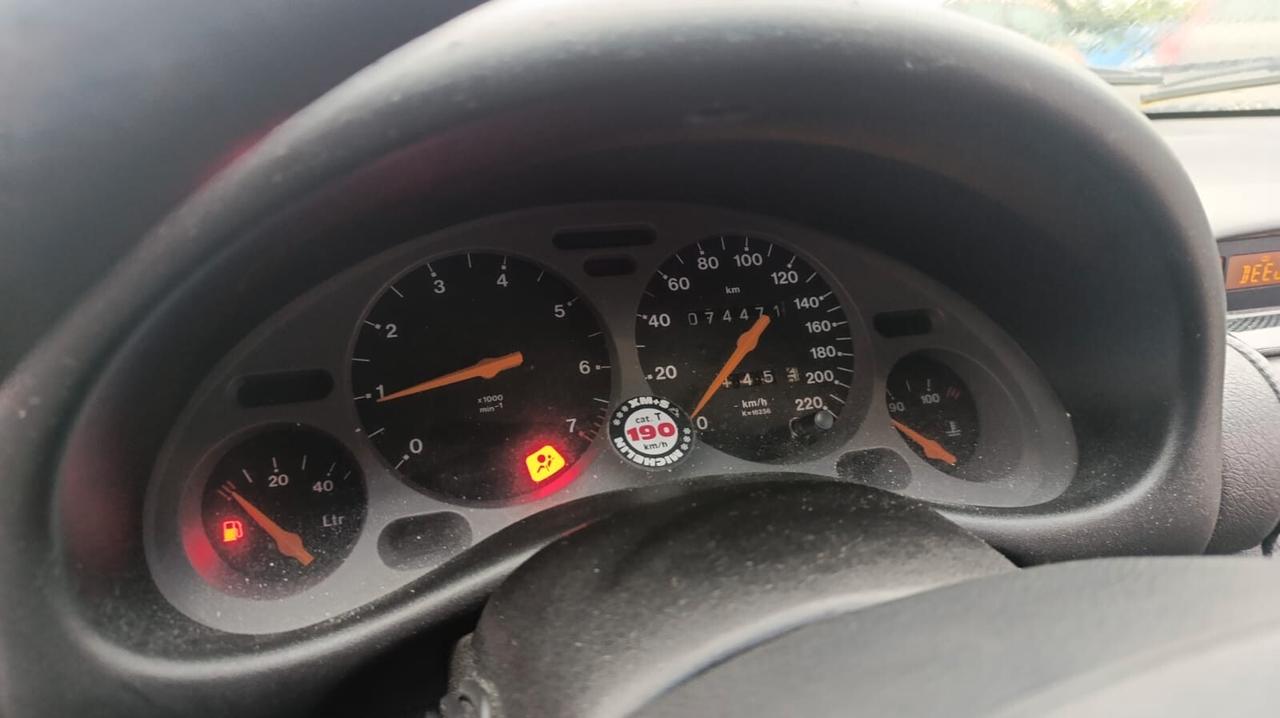 Opel Tigra 1.4i benzina OK NEOPATENTATI