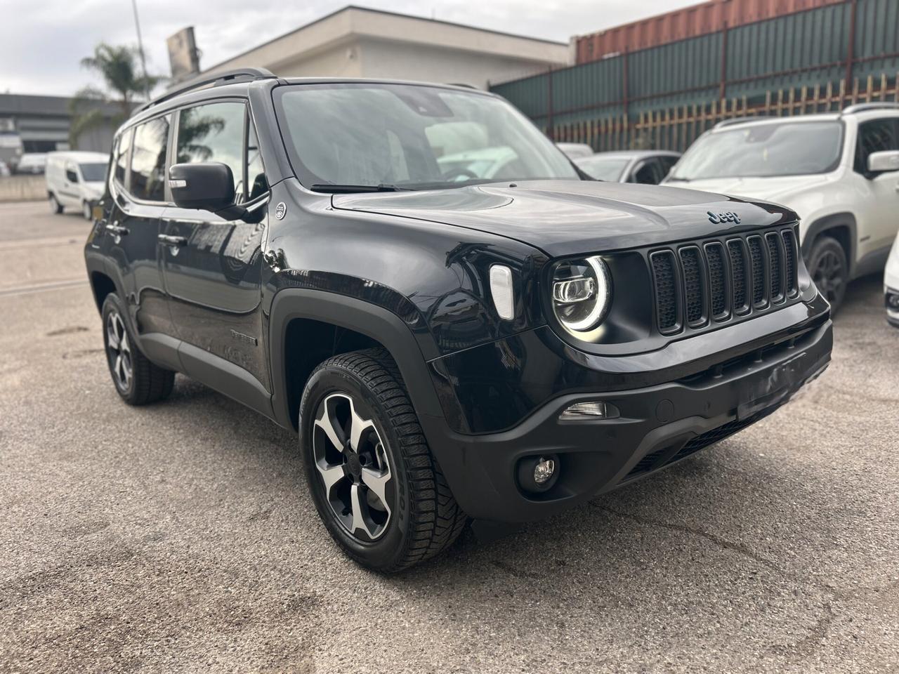 Jeep Renegade 1.3 T4 240CV PHEV 4xe AT6 Trailhawk