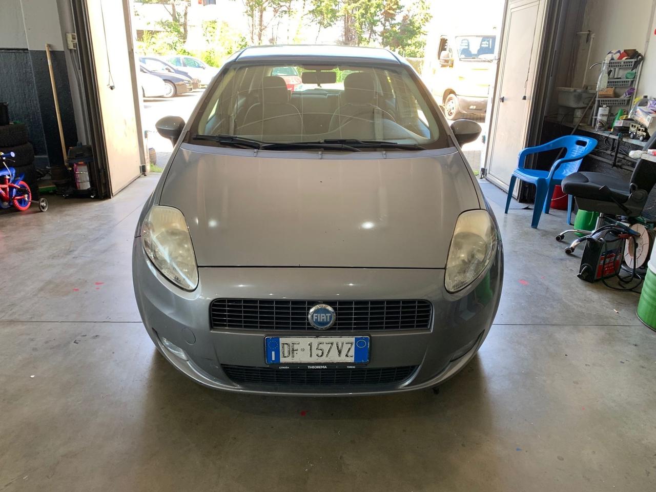 Fiat Grande Punto 1.4 Starjet 16V 5 porte Dynamic