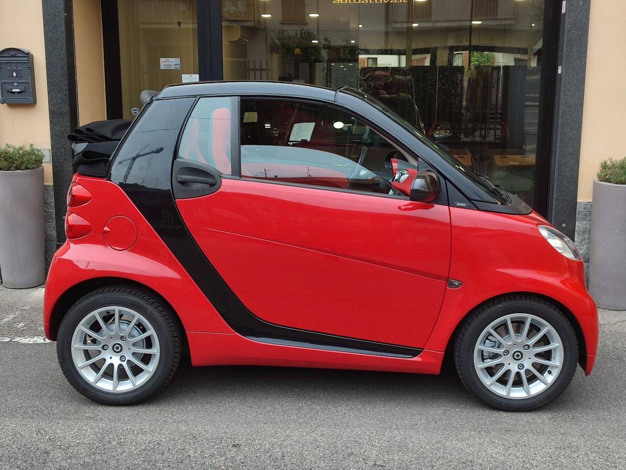 Smart ForTwo 1.0 52 kW MHD cabrio passion km 83.019 Navi Touch