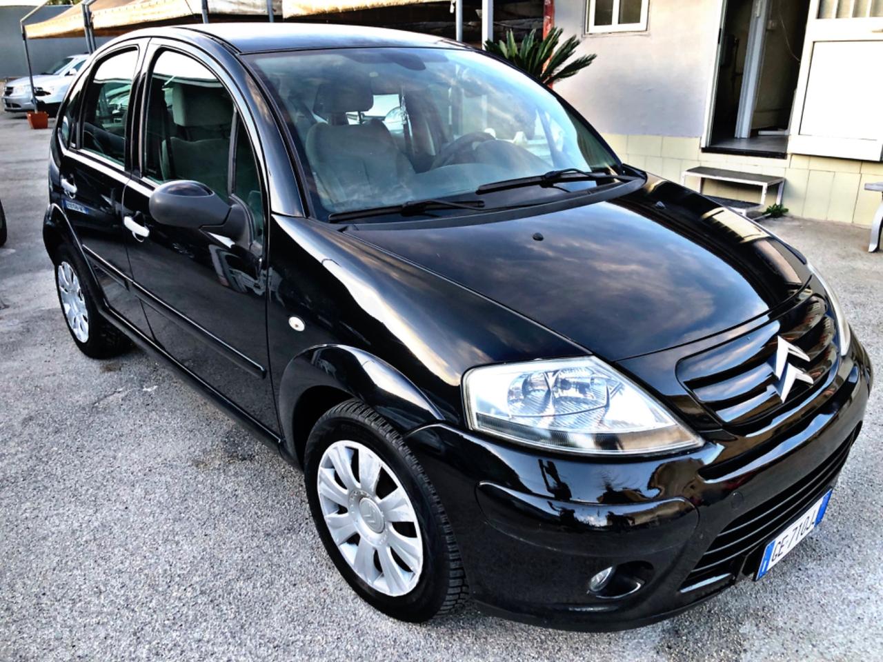 Citroen C3 1.6 HDi 90 Exclusive Style 09