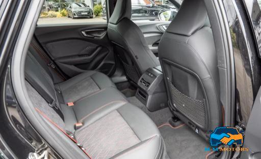 AUDI A5 Avant TDI S tronic S LINE